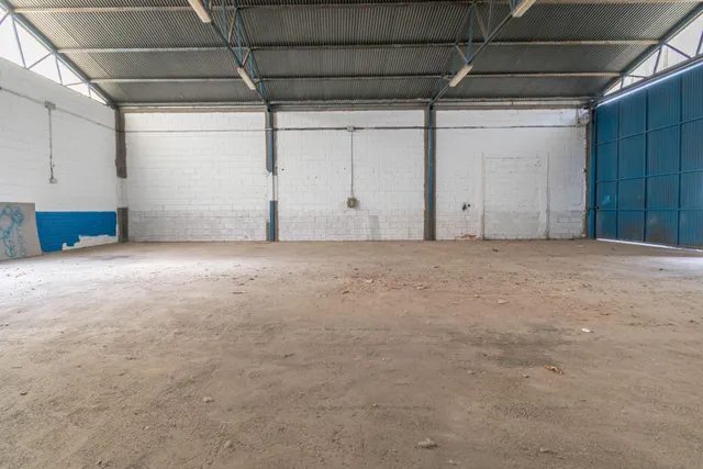 NAVE INDUSTRIAL DE 240M2 EN JUN-GRANADA — 15