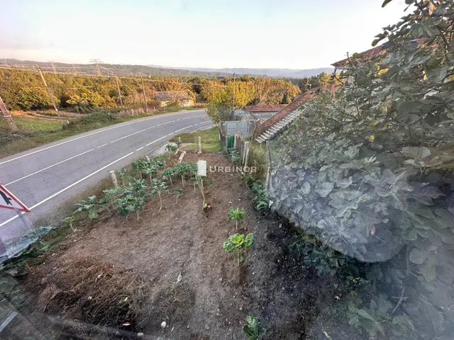 Inmueble con DOS casas independientes, a 2 km. de CARTELLE — 8