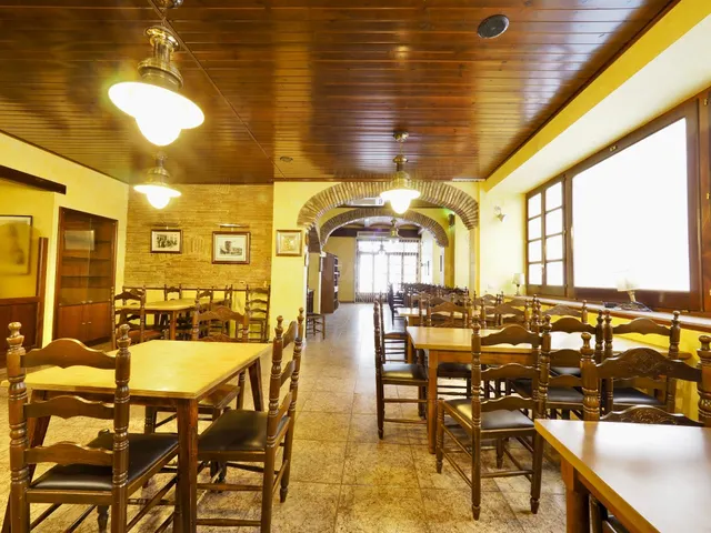 RESTAURANTE EN PLENO CENTRO DE LA CIUDAD
