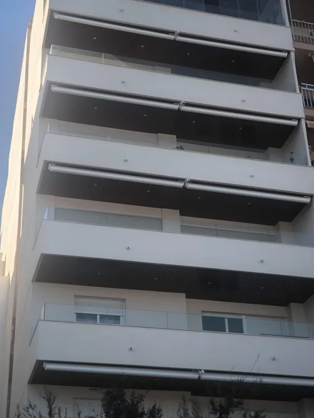 Fuengirola Centro - Primera Línea Playa - Piso 3 Dormitorios, 3 Baños — 3