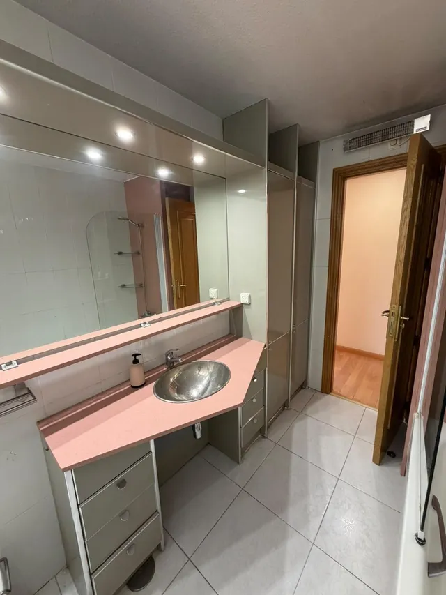 Magnifico piso en juan carlos i — 33