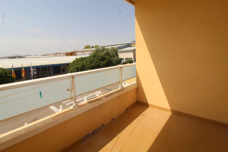 Encantador Apartamento en Aguas Nuevas con Piscina y Vistas al Atardecer