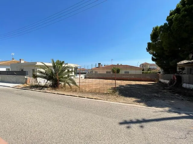 Terreno llano urbanizable en Banyeres del Penedes — 2