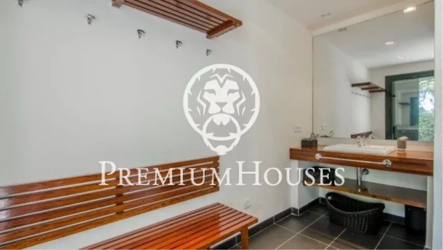 Casa en venta con piscina en Sant Andreu de Llavaneres — 26