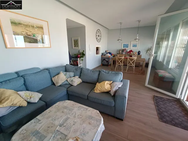 EN VENTA O ALQUILER — 10