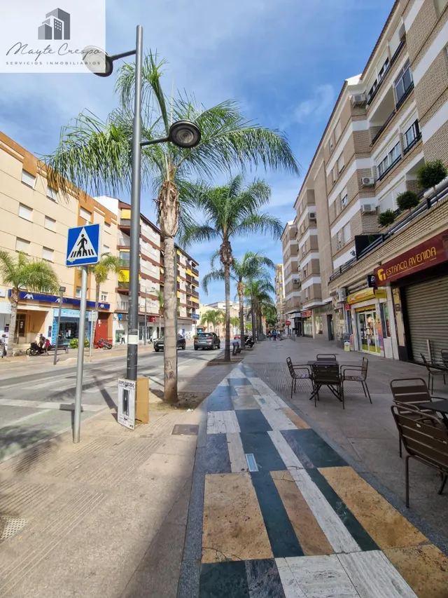 Local en venta y alquiler con opción a compra en Avenida de  - foto 4