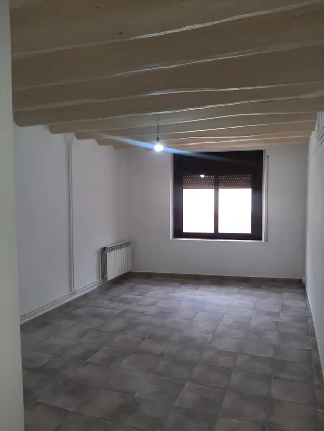 Casa de poble amb encant als hostalets de pierola — 9