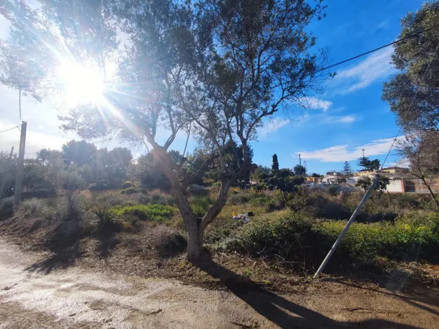 Terreno rústico en venta en Vilanova i la Geltrú, Mas Tapet — 2