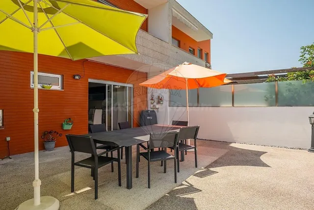 Chalet 3 habitaciones 312m² en venta - Azurém