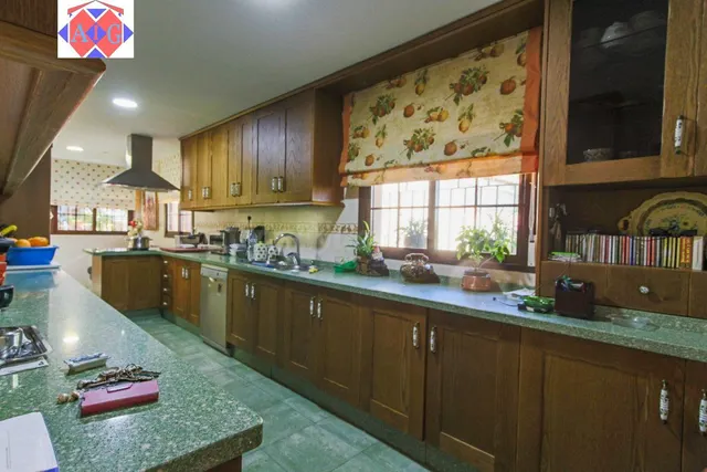 0110 Chalet en Zona Residencial, El Romeral. — 5