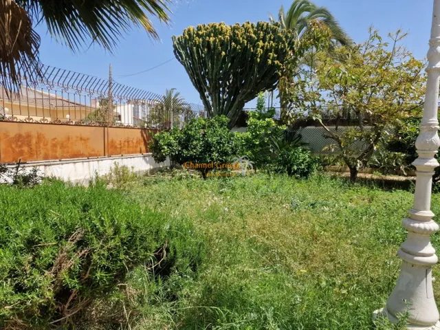 SE VENDE CHALET EN ELCHE — 8