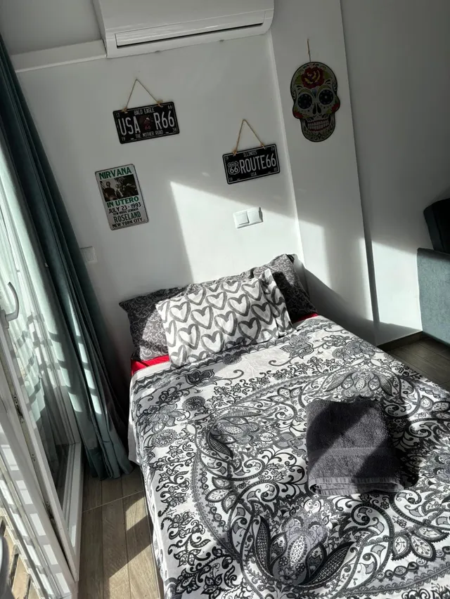 Acogedor Apartamento Reformado en Benidorm, Ideal para Inver - foto 3