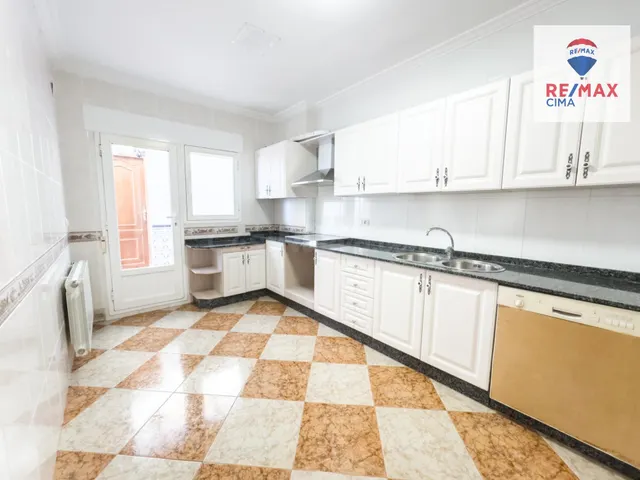 PISO CON POSIBILIDAD DE GRAN RENTABILIDAD - foto 5