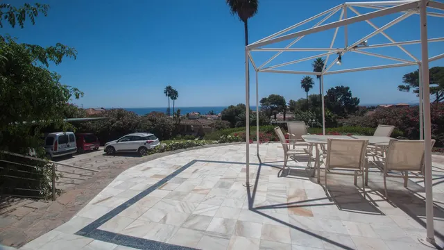 Chalet 4 habitaciones 340m² en venta - Costa Del Sol — 15