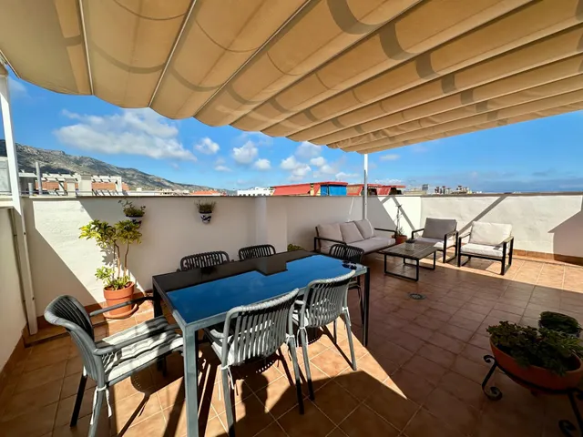Ático dúplex reformado con amplia terraza en la zona de El Calvario, Torremolinos — 21