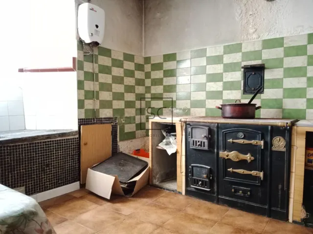 CASA CON FINCA Y GARAJE EN MOECHE - foto 4