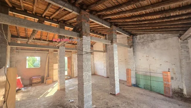 CASA DE 2 PLANTAS CON PATIO EN HINOJOSA — 7