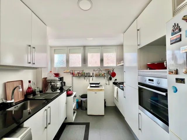 Espacioso apartamento a 350m de la playa — 13