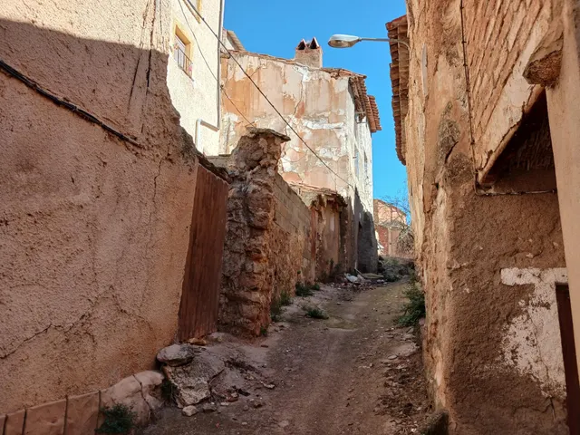 Casa en venta en Fuentes de Jiloca. Reforma integral. — 21