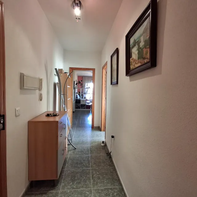 VIVE EN EL CENTRO: PISO CON ENCANTO EN LA PLAZA — 4