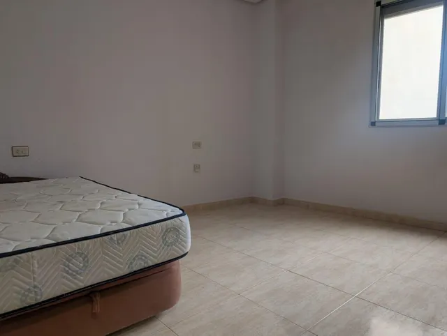 Espectacular Ático en Paterna con Terraza Privada — 16
