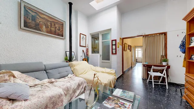 CASA DE DOS PLANTAS DE 180 M2 CADA UNA EN EL CORAZON DE TORRENT — 43