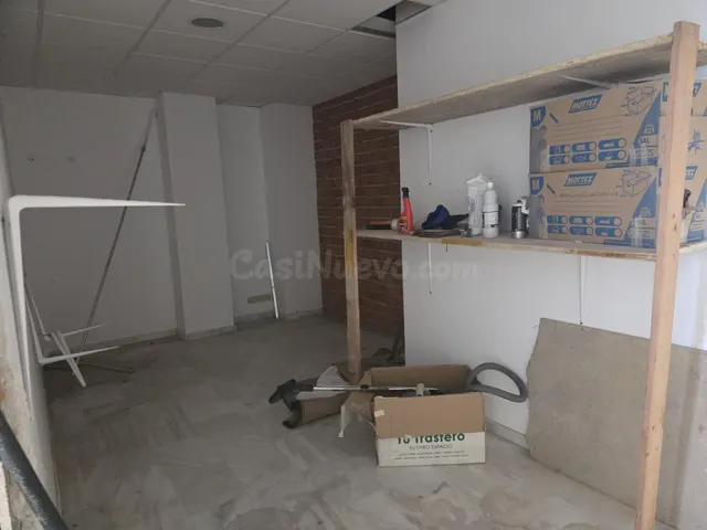 LOCAL COMERCIAL CON LICENCIA DE CAMBIO DE USO A VIVIENDA EN  - foto 2