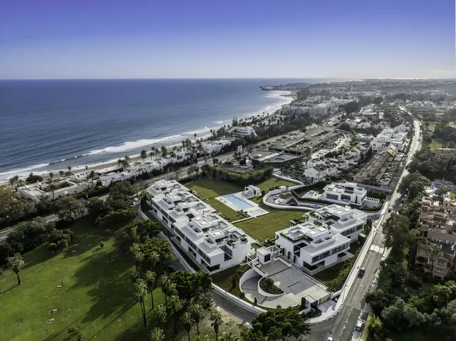 Adosado 3 habitaciones 373m² en venta - Marbella