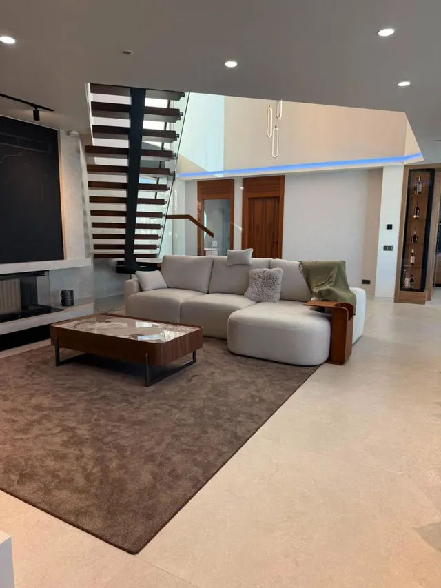 Villa 5 habitaciones 425m² en venta - Centro de la Ciudad Quesada — 20