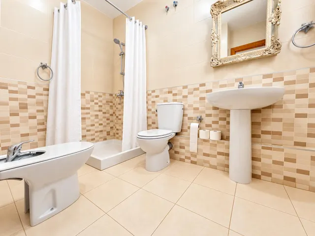 Ático en venta zona pescadería – Almería –  terraza con vistas a la alcazaba — 25