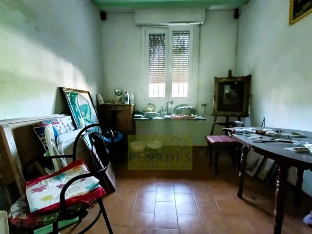 CHALET MUY CERCA DE LA POBLACION — 24