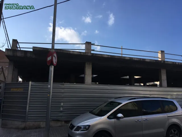Edifici per finalitzar a IGUALADA - Zona CENTRE — 2