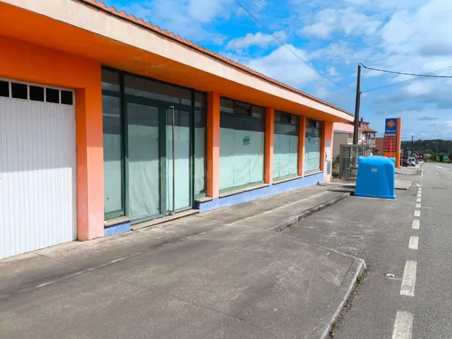 Alquiler y venta de local comercial en Capelán, Coristanco - foto 4