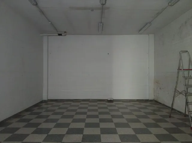 Local comercial en Maracena — 12