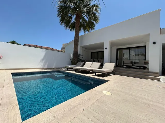 Chalet 7 habitaciones 240m² en venta - Centro — 16