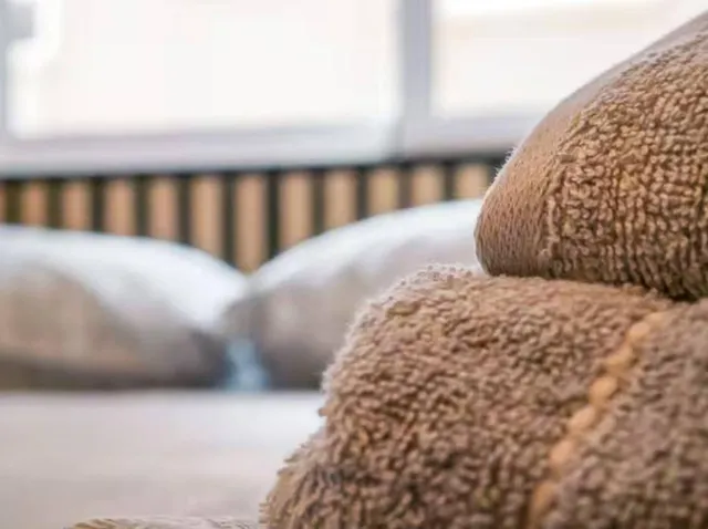 Apartamento con balcón, Alicante, Torrevieja. 2 habitaciones, 51 m2, 700 metros del mar — 18