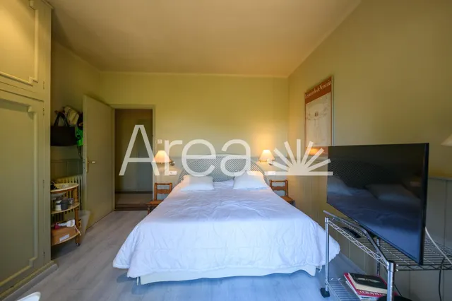 Elegante casa señorial cerca del pueblo y del golf — 33