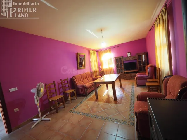 *Casa de planta baja en Argamasilla de Alba con una superfic