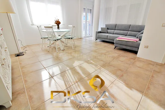 A la venta preciosa casa reformada en 2ª línea de playa, Tor - foto 2
