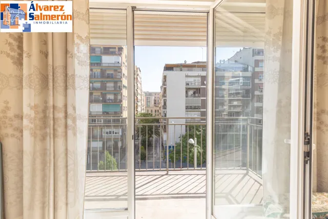 Piso con terraza y gran potencial junto a Camino de Ronda — 7