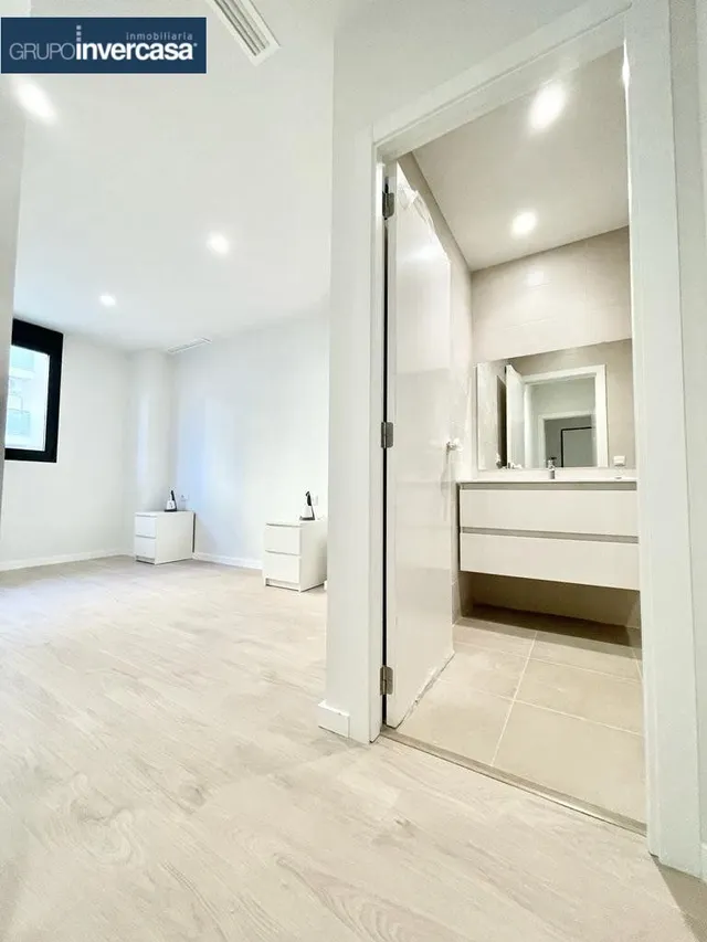 Vivienda seminueva con plaza de aparcamiento situada en Plaza San Rafael de Quart de Poblet (Valencia). — 18