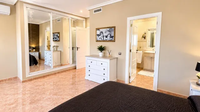 Chalet 4 habitaciones 265m² en venta - Comunidad valenciana — 14
