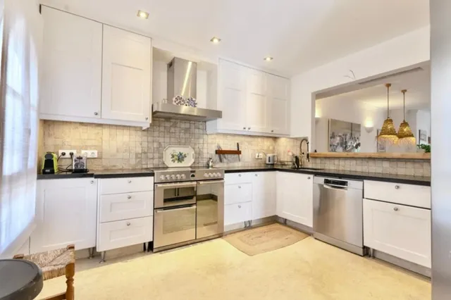 Pareado 3 habitaciones 238664m² en alquiler - Nueva Andalucia — 8