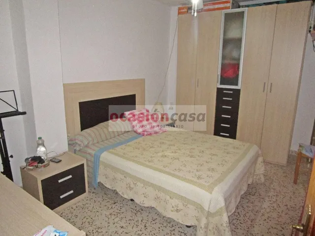 ¡GRAN CASA EN LA BARRIADA DE SANTA CRUZ! — 14