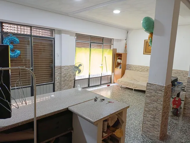 Local comercial en xirivella — 2