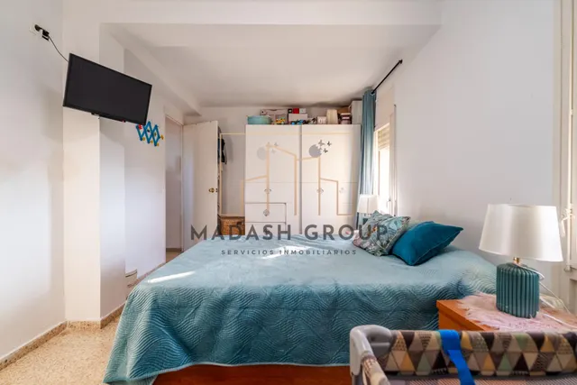 Acogedora vivienda en el barrio Gaudí de Reus por €110,000 — 18