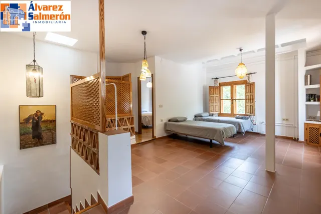 Casa reformada en el Camino del Sacromonte — 13