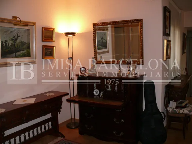 PRECIOSO PISO EN EL EXCLUSIVO COMPLEJO RESIDENCIAL LES LLOSES — 21