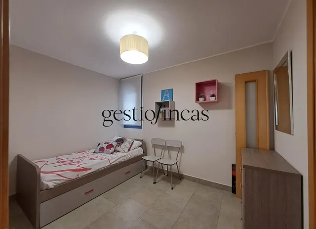 Fantástico piso en alquiler con vistas al mar en Els Esquirols, en Cambrils — 8