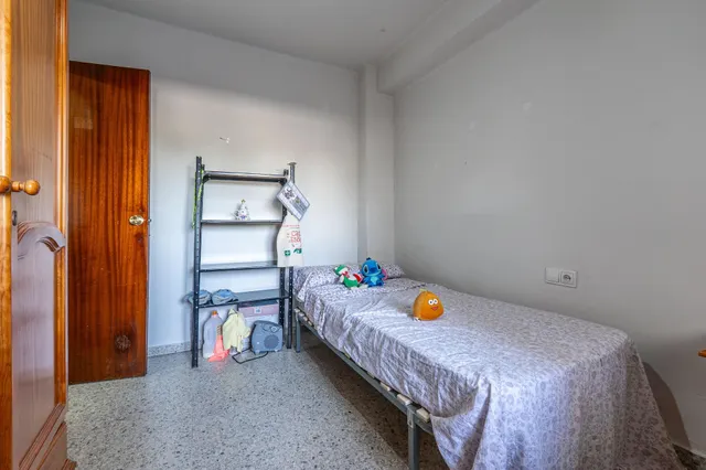 Ideal inversión junto a Ciencias — 12